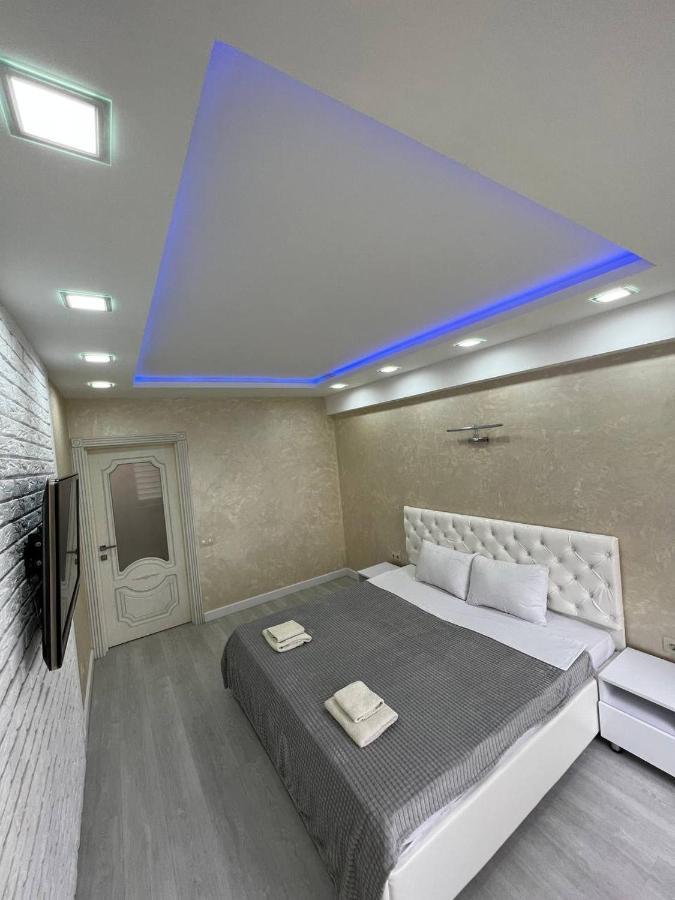 Luxrent Leilighet Chisinau Eksteriør bilde