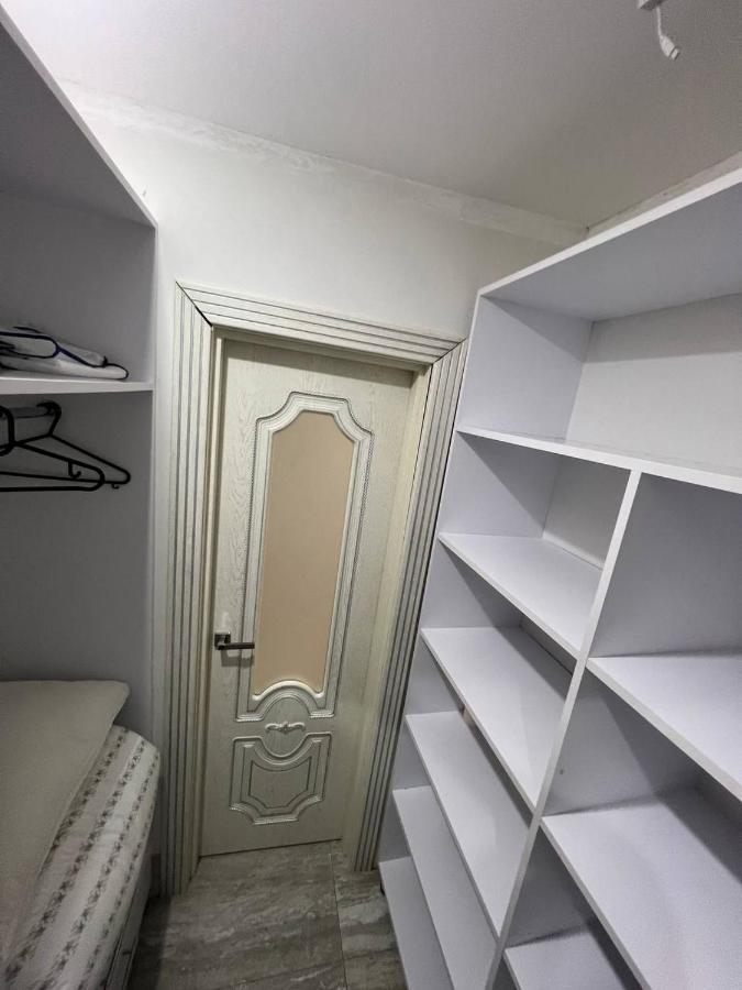 Luxrent Leilighet Chisinau Eksteriør bilde